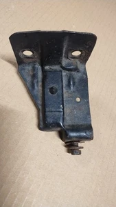 RADIATOR UPPER BRACKET 73-80 CHEVY TRUCK BLAZER K5 PICKUP C10 SUBURBAN 79 75 74 - Picture 1 of 1