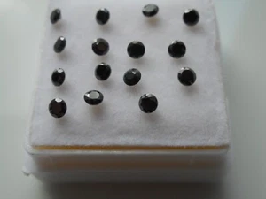 2.5mm Black Cubic Zirconia gemstones,20 for £1.50p - Picture 1 of 7
