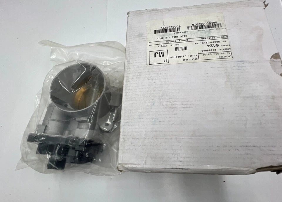 TechSmart S20006 Fuel Injection Throttle Body Fits Escalade Chevy Silverado GMC - Image 1 of 4