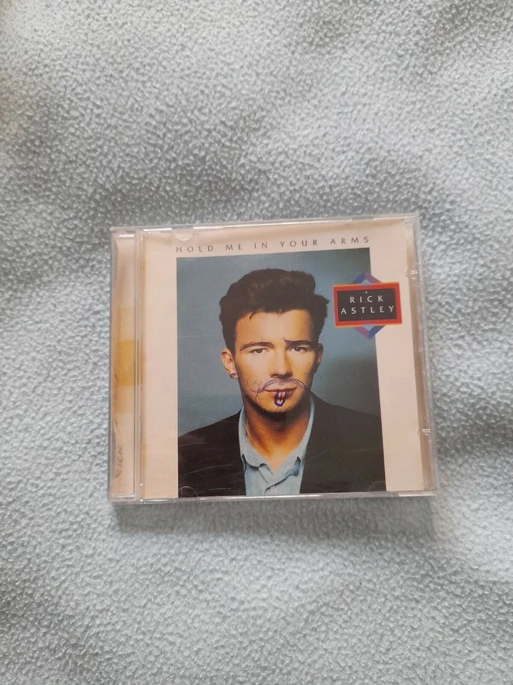 Rick Astley - Hold Me In Your Arms (Album 1988) - Bild 1 von 1