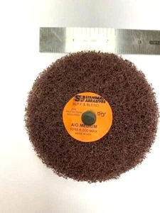 3 in x 3 capas x 1/4 in A MED Standard Abrasives™ Buff and Blend rueda GP 880416 - Imagen 1 de 5