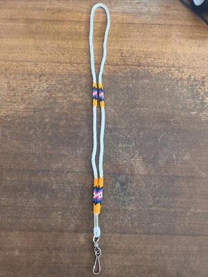 美洲原住民纳瓦霍串珠挂绳徽章夹钥匙链白色 34 #12 — 第 1/4 张图片