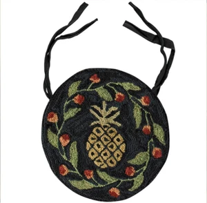Primitive Farmhouse Pineapple Folk Art Hooked Chair Pad 14.5" - Picture 1 of 3