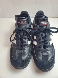 Adidas Samba Classic Black leather Size 8 Men's Soccer - Picture 1 of 15