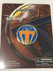 Disney Pin Trading Pin Tomorrowland 2015 New On Card MINT v30 - Picture 1 of 4