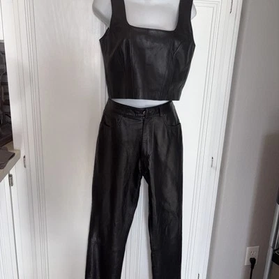 Nasty Gal Nuevo con Etiquetas Cuero Real Pierna Recta Cintura Alta Pantalones Talla 4 Conjunto Top Recortado Foto 1 de 4