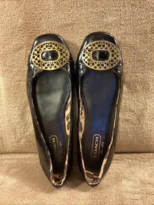 Vintage Coach Eloise Patent Leather Ballet Flats W/ Brass Medallion Size 6.5 B - Picture 1 of 7