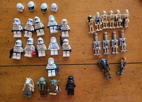 Vintage 2000 Legos Star Wars Mini Figure Collection