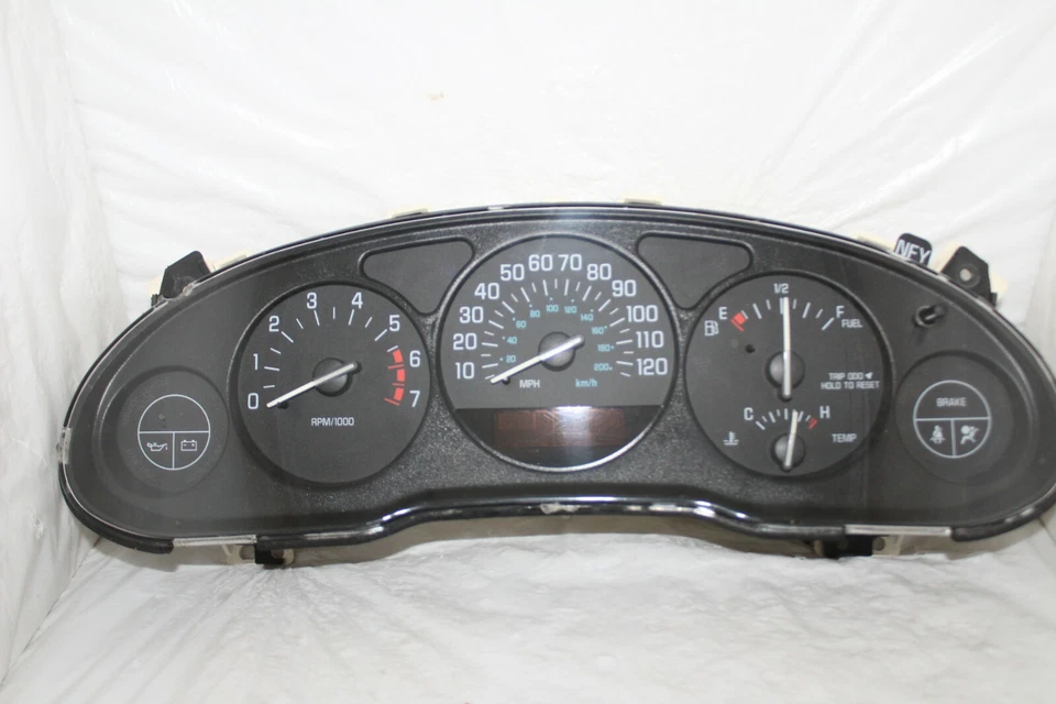 Cuadro de instrumentos velocímetro 03 04 Buick Century LCD RECONSTRUIDO 169.319 MILLAS Foto 1 de 4