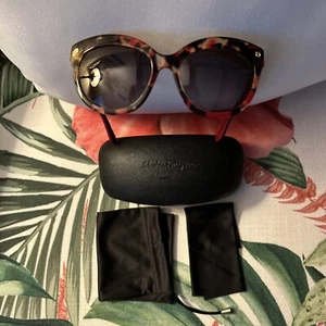 Salvatore Ferragamo Women's Red Tortoise Sunglasses SF668S Made In Italy - Picture 1 of 6