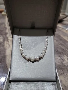 Bolo Style Pearl Bracelet - Picture 1 of 5