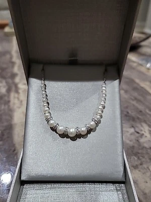 Bolo Style Pearl Bracelet - Image 1 of 4