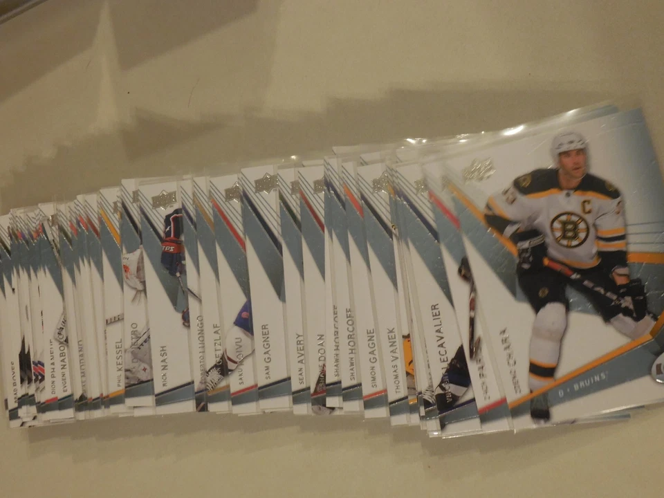 2008/2009 Upper Deck Ice base & insert's U PICK - Image 1 of 1