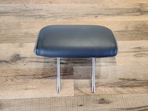 Lexus IS300 Sportcross Wagon 02-05 OEM Hatch Rear Middle Head Rest Black Leather - Picture 1 of 7