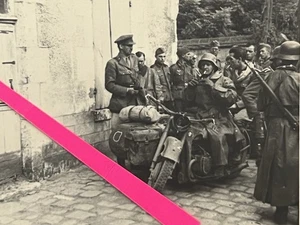 E2) Foto 23.6.1940 Kapitulation der Franz. Armee Frankreich Fotoalbum France - Bild 1 von 2