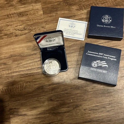 2007 Uncirculated Jamestown 400th Anniversary 90% Silver Dollar $1 Coin COA Cover