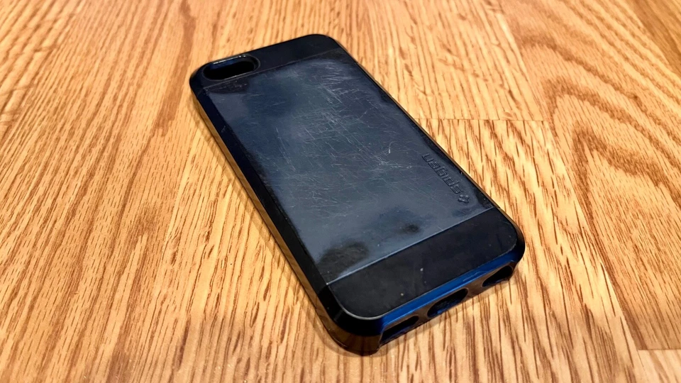 SPIGEN ToughArmor iPhone 5C Case ~ Black - Image 1 of 3