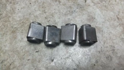 81 Honda CM400 CM 400 C костяшки крепления шпиндели гайки - Изображение 1 из 4