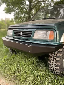 Paraurti Suzuki Vitara 3/5 Porte Uso Gravoso GREZZO DA VERNICIARE OFFROAD - Foto 1 di 9