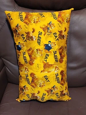 NUEVA Almohada de Viaje Artesanal Hecha a Mano Fat Cat Garfield Película 19"X12" Foto 1 de 3
