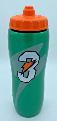 Gatorade Limited Edition Dwyane Wade 3 Miami Heat NBA Water Bottle Towel - RARE Cover