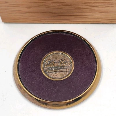 5 posavasos de latón macizo y cuero de 4" con caja de madera Esther Price Candies Corp Foto 1 de 4