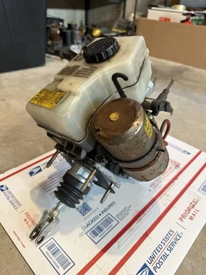 ✅ TOYOTA 4RUNNER 2001-02 4x4 AISIN ABS BOMBA MÓDULO MAESTRO FABRICANTE DE EQUIPOS ORIGINALES 47210-35040 Foto 1 de 4