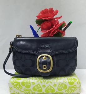 Coach Bleecker Handgelenktasche schwarz Canvas Lederbesatz Signatur Schnalle Klappverschluss - Bild 1 von 16