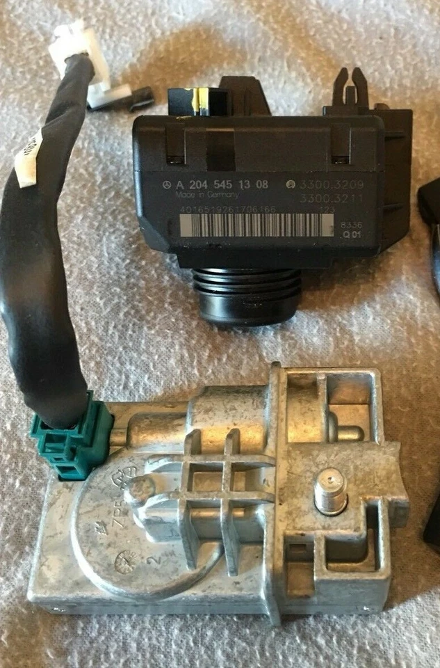 SERVICE réparation programmation EZS ELV emulateur Mercedes W204 W212 W207 W169 - Photo 1/2