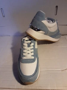 ⭐RARE Michael Kors Women Tennis Shoes Sz 9 Canvas Leather Denim Blue White HTF - Picture 1 of 9