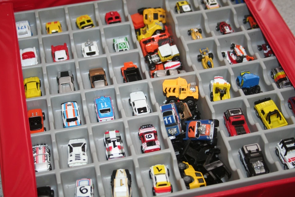 Micro Machines U-PICK auction multiples to choose from car truck deluxe + Galoob - Image 1 of 1