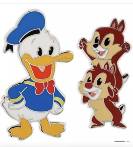 Donald Duck and Chip 'n Dale Build-a-Pin Set - Picture 1 of 3