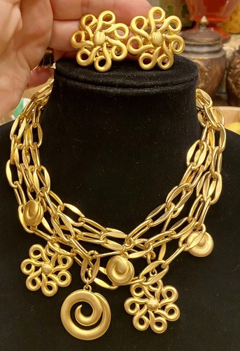 Set collana e orecchini vintage Givenchy multi catena placcati oro