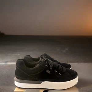 UGG ALL GENDER GOLDENCUSH LT WILDLEDER SNEAKER, DAMENGRÖSSE 8 HERRENGRÖSSE 7 (AUTHENTISCH - Bild 1 von 13