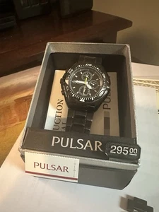 Pulsar Chronograph Watch 46mm Mens Black Dial 10 Bar 7T62-X164 New Battery - Picture 1 of 7