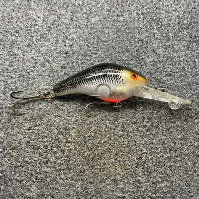 Señuelo de pesca Mann's Razorback Deep Hog de colección Crankbait - sábalo en escamas de aluminio 72 Foto 1 de 4