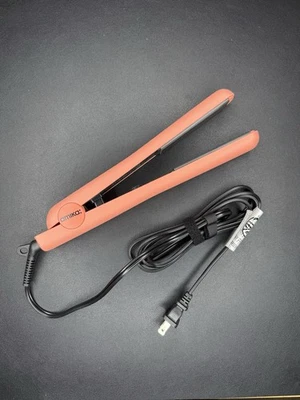 Amika Hair Straightener Flat Iron 1 Inch Ceramic Styler Bag Coral Pink AM5570 - Image 1 of 4