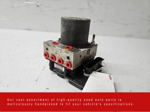 Used ABS Pump Module 2012 Nissan Sentra - Imagem 1 de 2