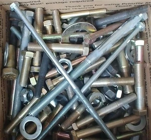 Tornillos grandes desgastados surtidos de 50 libras pernos tuercas arandelas - Imagen 1 de 3