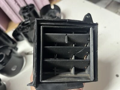 Chevy/GMC 1973-1987 camioneta pickup tablero aire acondicionado ventilación conductor Chevrolet OEM 73-87 Foto 1 de 4