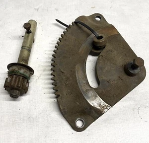 MTD Sears Bug White Steering Adapter w/ Gear 738-3089A 948-0290 AND SECTOR RACK - Picture 1 of 4