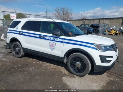 Seat Belt Front Driver Retractor Fits 16-19 EXPLORER 11652780 - Image 1 of 4