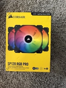 CORSAIR iCUE AF120 RGB ELITE 120mm Case Fan - Black (3-Pack) - Photo 1/3