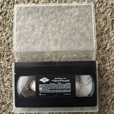 Rare WALT DISNEY CLASSIC The Fox and the Hound (VHS 2041) Black Diamond Edition - Image 1 of 4