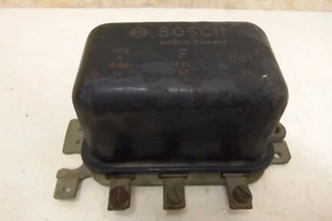 NOS BOSCH 14V Regulator MERCEDES Benz 180 300SL 190SL W121 W198 # 0-190-309-004 - Picture 1 of 7
