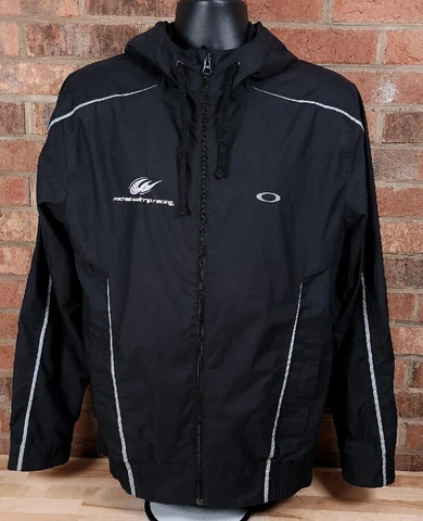 Michael Waltrip Racing Team Issued Oakley Jacket NASCAR Hooded Mens Size Medium Cover