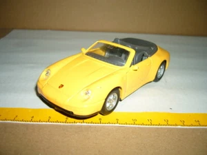 WELLY Porsche 911 Carrera Cabriolet, gelb, No 49722, 12-19 Zustand / Conditio - Picture 1 of 3