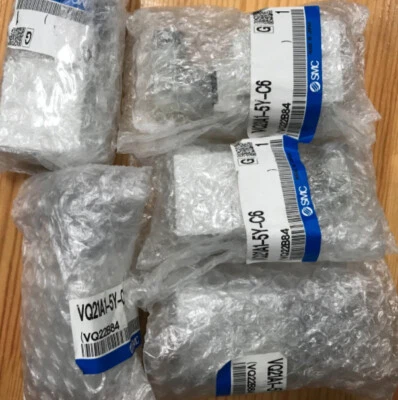 1 PCS NEW IN BOX SMC solenoid valve VQ21A1-5Y-C6 Fast Free delivery - Image 1 of 4