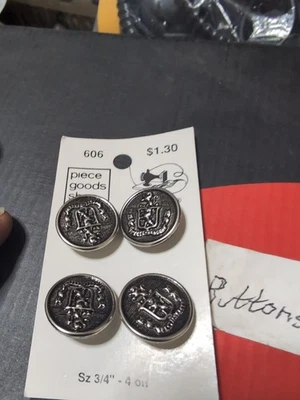 New On Card Shield Button S - Image 1 of 2