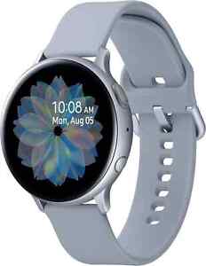 NEU! Samsung Galaxy Watch Active 2 40mm - Light Grey (SM-R500NZSADBT)